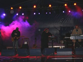 На Замковой вечеринке в Польше (2007)